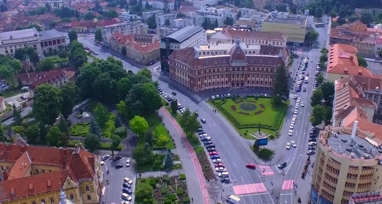Apartment Alonisos Lux Braşov Eksteriør bilde