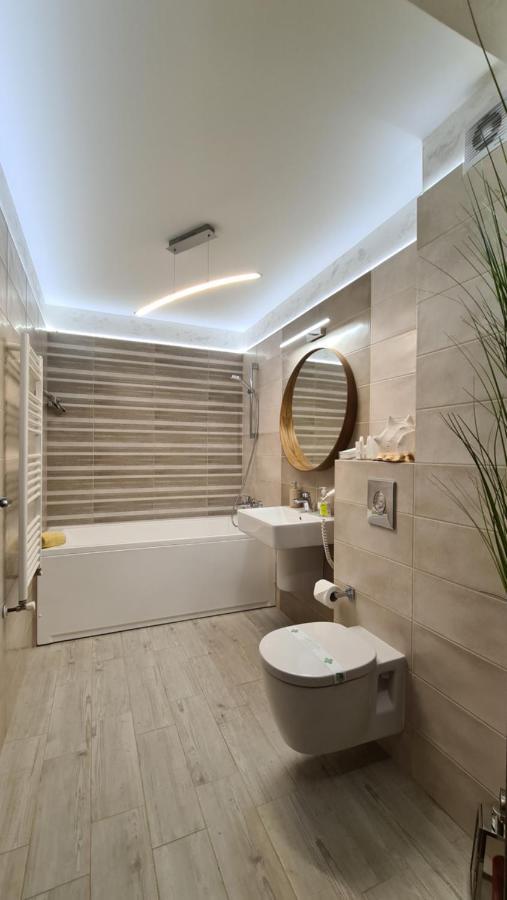 Apartment Alonisos Lux Braşov Eksteriør bilde