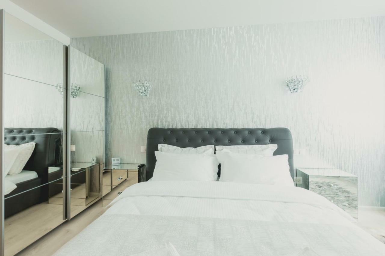 Apartment Alonisos Lux Braşov Eksteriør bilde