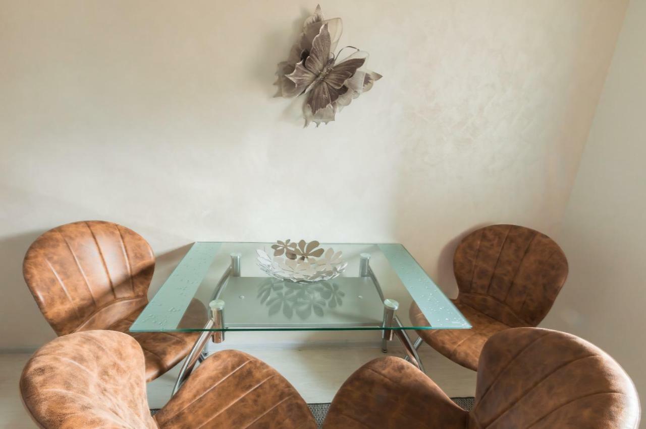 Apartment Alonisos Lux Braşov Eksteriør bilde